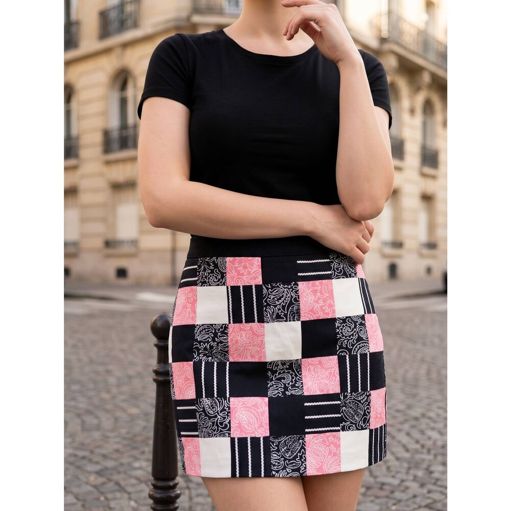 ☔️🔹️Vineyard Vines Blue & Pink Pineapple Tropical Patchwork Skirt Size 6